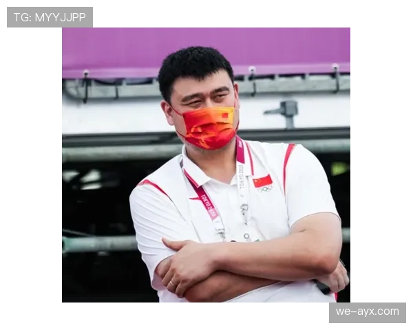 姚明打完球直接去买豪车，钱包厚得像存折啊！