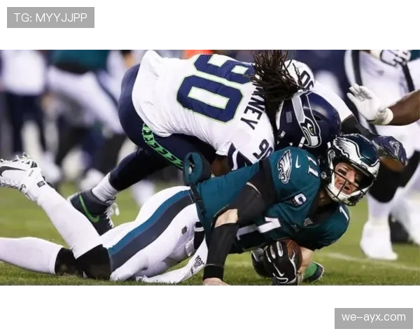 扎克拉文赛前狂吃外卖，这体脂还能跟职业挂钩？