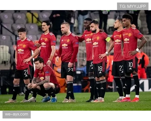 曼联“伪复兴”暴露，回暖表象下问题加剧，争四形势承压